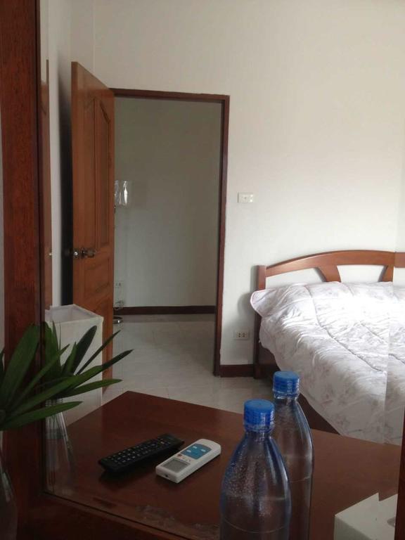 Hotel Hom Baan Chiang Mai Habitación foto